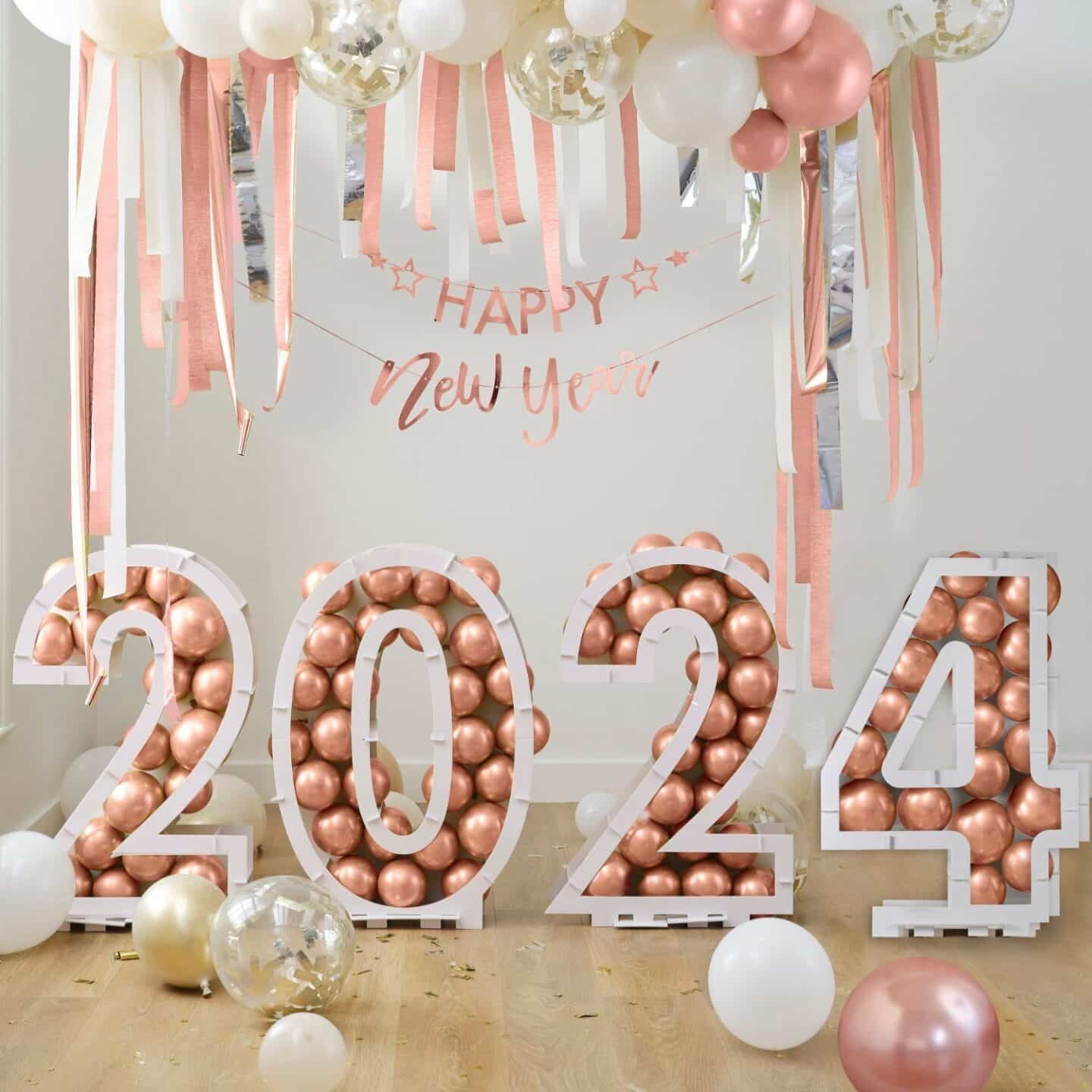 new year decorations 1440x1440 1